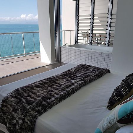 Ferienwohnung Penthouse On Bright Point Nelly Bay Exterior foto
